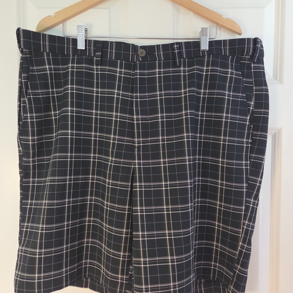 Haggar Plaid Shorts Mens Size 42 | Weight Loss Closet Cleanout Deals